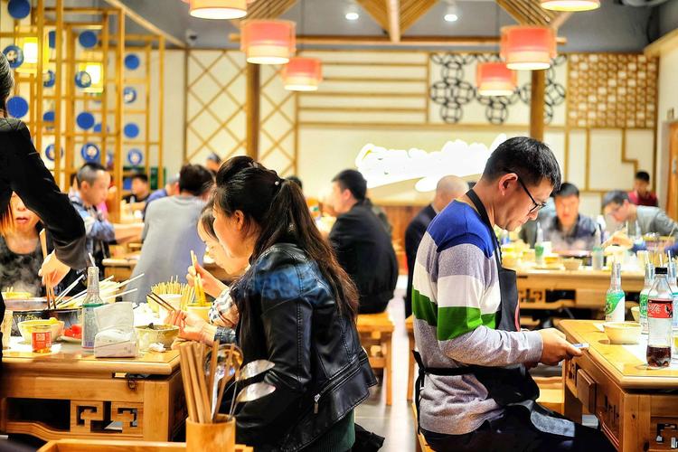 四川匠心蜀味餐饮管理 以匠心守川味，以管理铸品牌